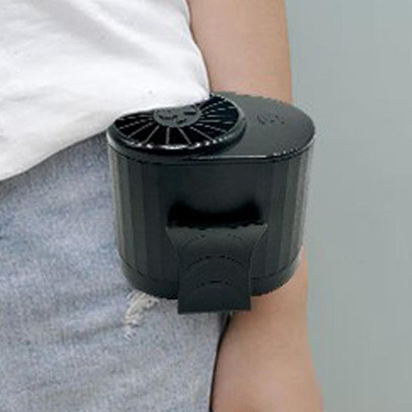 UrbanEase™ Under Shirt Clip Fan – Wearable, 4-Speed Rechargeable Cool Air